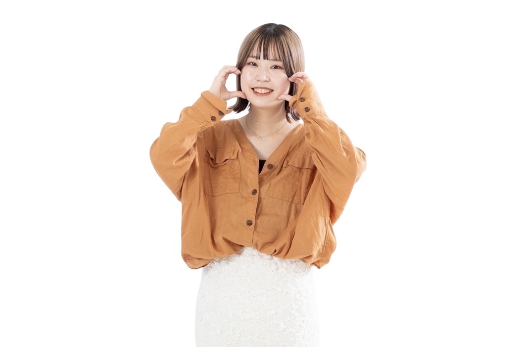 由衣